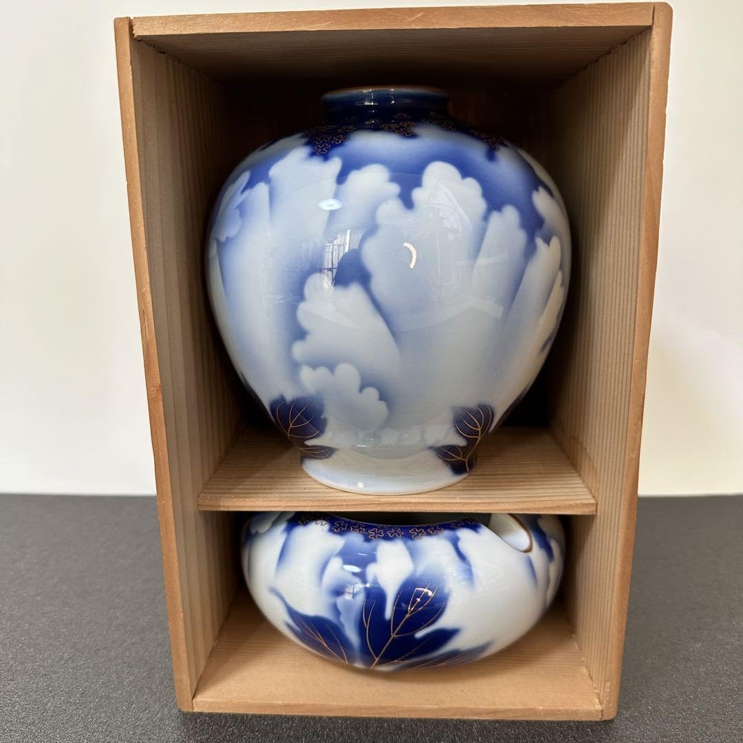 深川製磁 新品未使用超美品！ 瑠璃 牡丹 金彩 花瓶 大花瓶 花生 高さ38cm Amazon.co.jp: 深川製磁 瑠璃牡丹 ルリ牡丹 8号 花瓶 花生